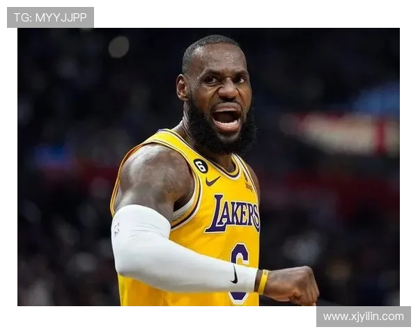 岁月无情勒布朗的坚持与挑战展现出运动员的真实面貌